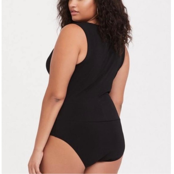 Body suit - Picture 2 of 4